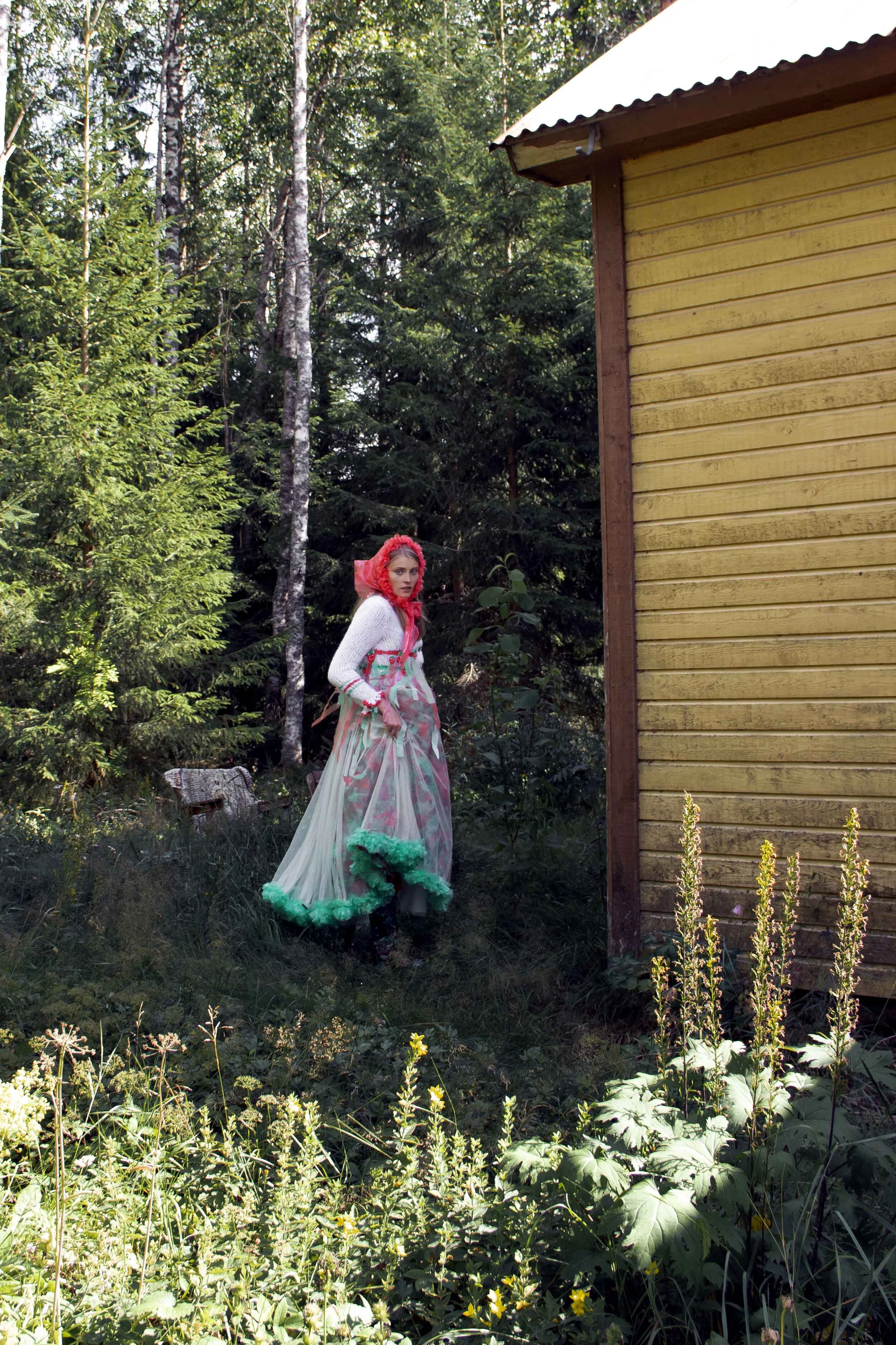 Editorial pictures by Julia Montin